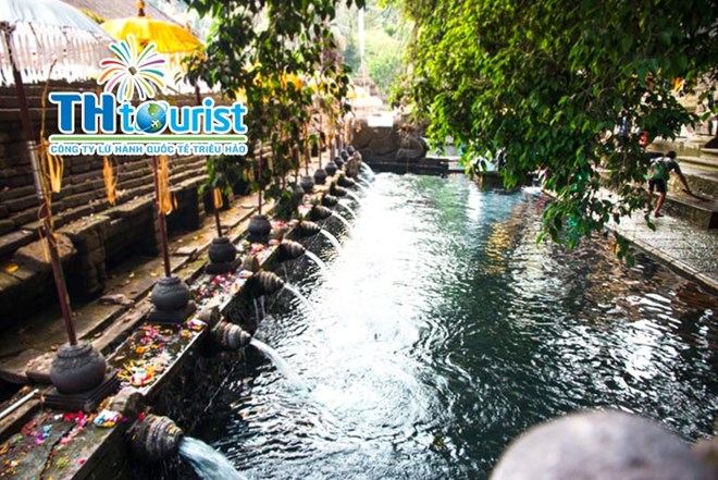 BALI - TIRTA EMPUL