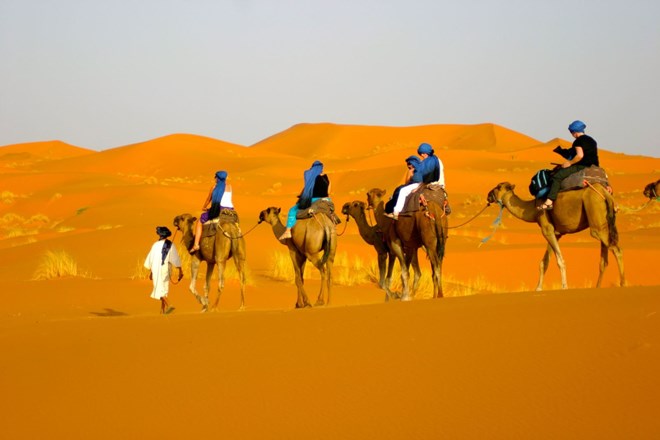 DUBAI – ABU DHABI