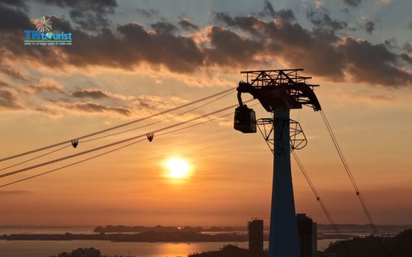 Lưu ý khi đi cáp treo Vịnh Hạ Long